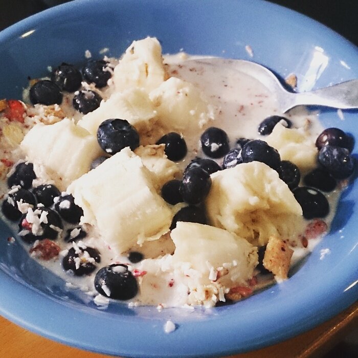 Sticker Bananen en ander fruit in havermout