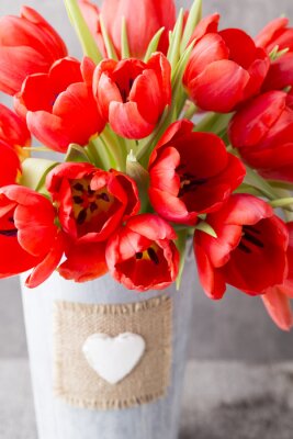 Sticker Bloeiende rode tulpen