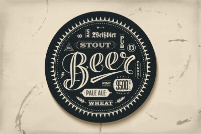 Sticker Coaster voor bier met de hand getekende letters. Monochrome vintage tekening voor bar, pub en bier thema's. Zwarte cirkel voor het plaatsen van een pul bier of een bierfles over het met letters voor b