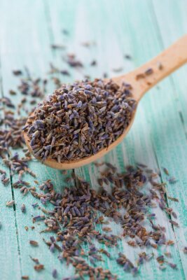 Sticker Gedroogde lavendel op een lepel