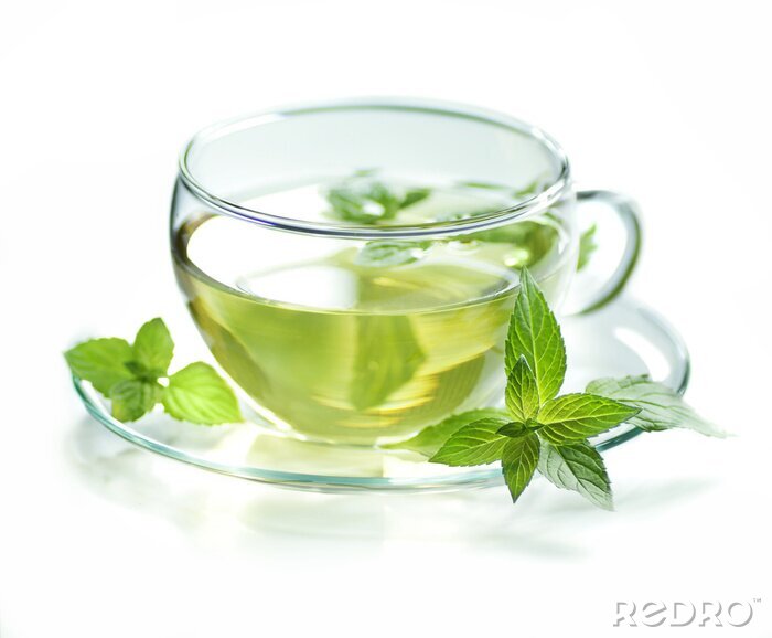 Sticker Groene thee in een transparante glazen beker