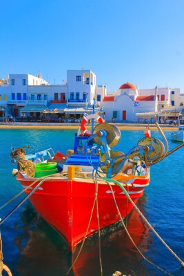 Kleurrijke houten vissersboten vooraanzicht eiland Mykonos oude haven