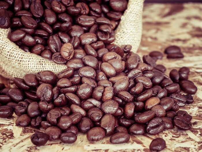 Sticker Koffiebonen in jute zakken