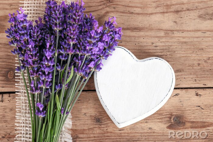 Sticker Lavendelbloem met wit hart