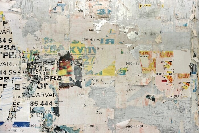 Sticker Urban Billboard Met Oude gescheurd papier Posters.