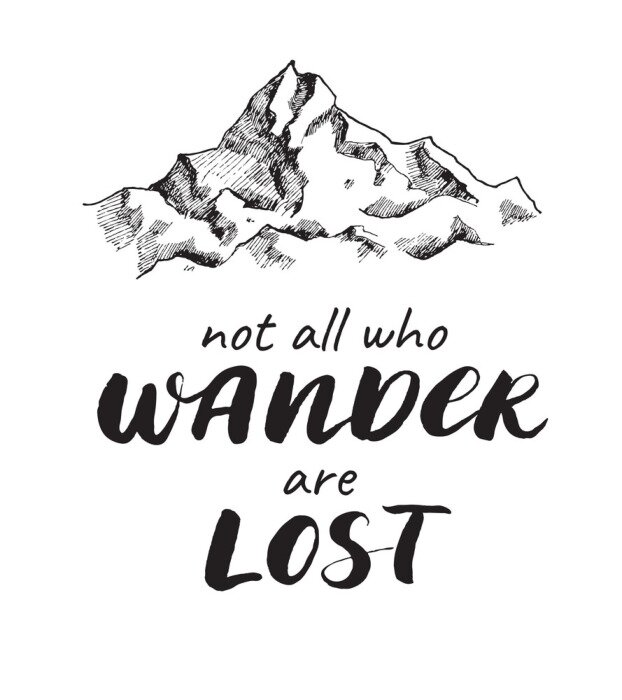 Sticker Vector berg schets tekenen met handwrited offerte.