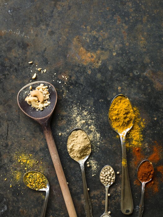 Sticker verschillende lepels met kruiden