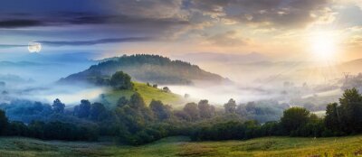 Volle maan boven de berghelling